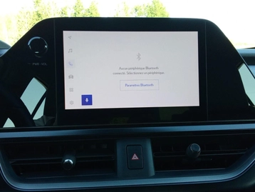 Image véhicule  Lexus UX (9)