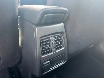 Image véhicule  Renault CAPTUR (20)
