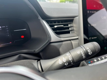 Image véhicule  Renault CAPTUR (29)