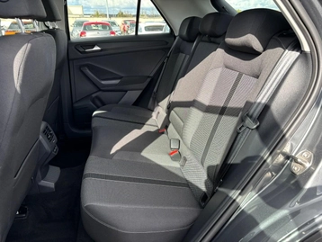 Image véhicule  Volkswagen T-ROC (41)