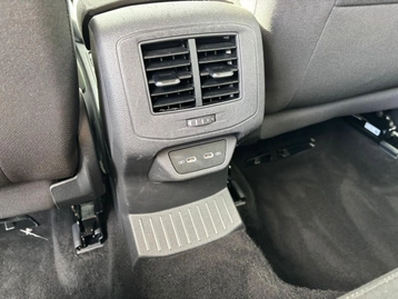 Image véhicule  Volkswagen T-ROC (38)