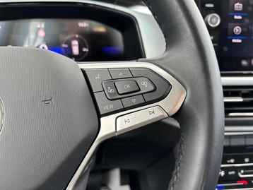 Image véhicule  Volkswagen T-ROC (32)