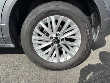 Image véhicule  Volkswagen T-ROC (43)