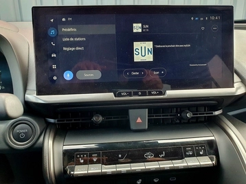 Image véhicule  Toyota C-HR (15)