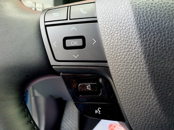 Image véhicule  Toyota C-HR (9)