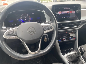 Image véhicule  Volkswagen T-ROC (7)