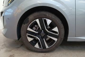 Image véhicule  Peugeot 208 (10)