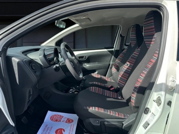 Image véhicule  Citroën C1 (8)