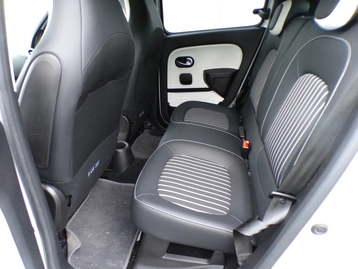 Image véhicule  Renault TWINGO III (8)