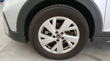 Image véhicule  Volkswagen TAIGO (15)