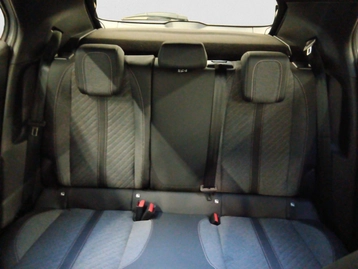 Image véhicule  Peugeot 2008 (10)