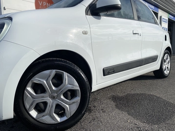 Image véhicule  Renault TWINGO III (1)