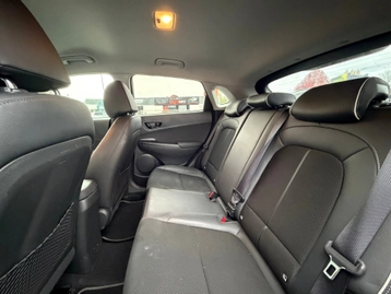 Image véhicule  Hyundai KONA (22)