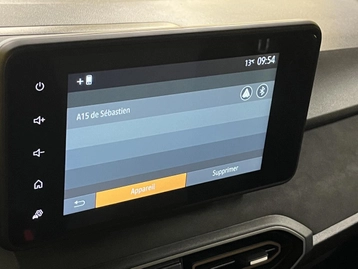 Image véhicule Dacia JOGGER (24) Image véhicule Dacia JOGGER (24)