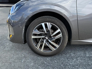 Image véhicule  Peugeot 208 (6)