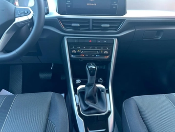 Image véhicule  Volkswagen T-ROC (9)