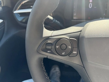 Image véhicule  Opel CORSA (24)