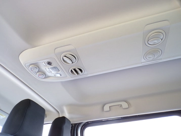 Image véhicule  Opel ZAFIRA LIFE (10)