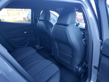 Image véhicule  Peugeot 2008 (15)