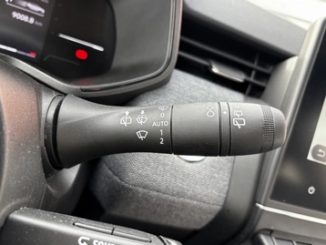 Image véhicule  Renault CLIO (13)