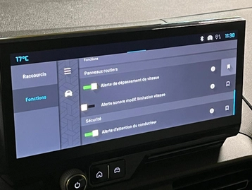 Image véhicule  Citroën BERLINGO (42)