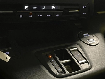 Image véhicule  Citroën BERLINGO (22)