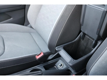 Image véhicule  Seat IBIZA (38)