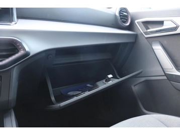 Image véhicule  Seat IBIZA (48)