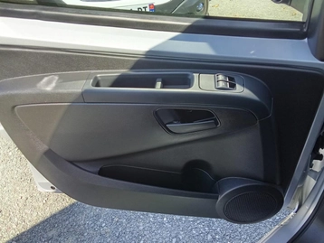 Image véhicule Fiat FIORINO (23) Image véhicule Fiat FIORINO (23)