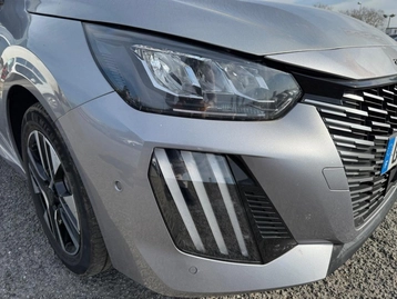 Image véhicule  Peugeot 208 (13)