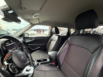 Image véhicule  Kia E-SOUL (9)