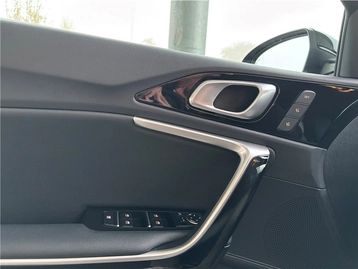 Image véhicule  Kia CEED (15)