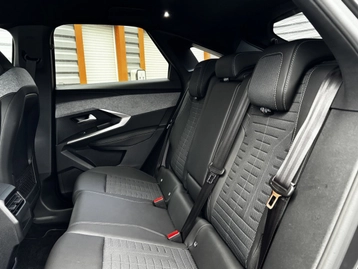 Image véhicule  Peugeot 3008 (3) (4)