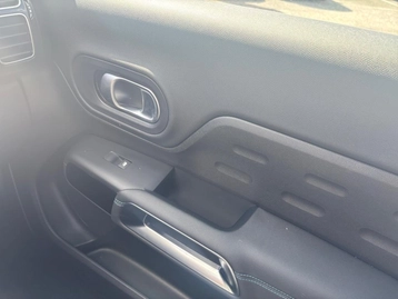 Image véhicule  Citroën C5 AIRCROSS (27)