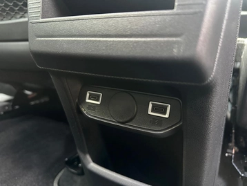 Image véhicule  Peugeot 3008 (18)