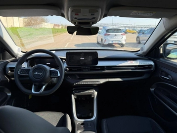 Image véhicule  Jeep AVENGER (5)