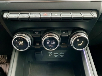 Image véhicule  Renault CLIO V (15)