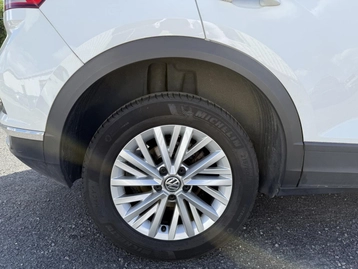 Image véhicule  Volkswagen T-ROC (11)