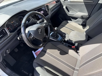 Image véhicule  Volkswagen T-ROC (13)