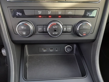 Image véhicule  Seat ATECA (12)