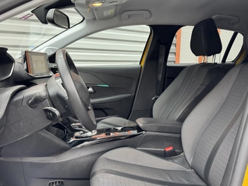 Image véhicule  Peugeot 208 (3)