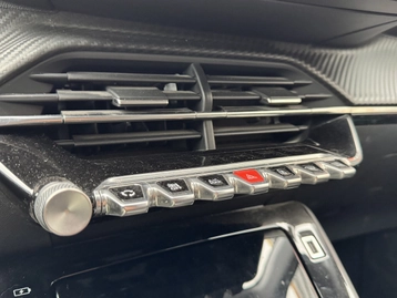 Image véhicule  Peugeot 208 (9)