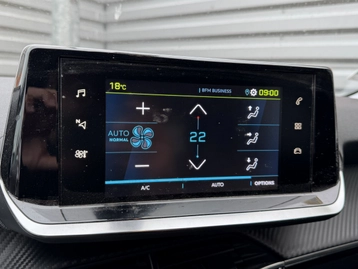 Image véhicule  Peugeot 208 (6)