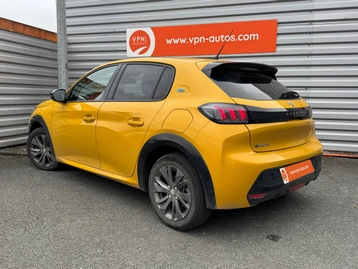 Image véhicule  Peugeot 208 (1)