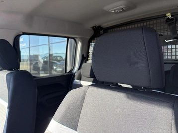 Image véhicule  Citroën BERLINGO (17)
