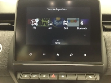 Image véhicule  Renault CLIO (18)