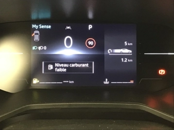 Image véhicule  Renault CLIO (12)