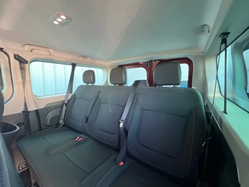 Image véhicule  Renault TRAFIC (10)