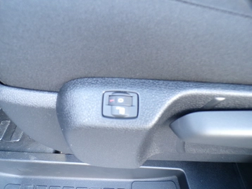 Image véhicule  Opel VIVARO (11)