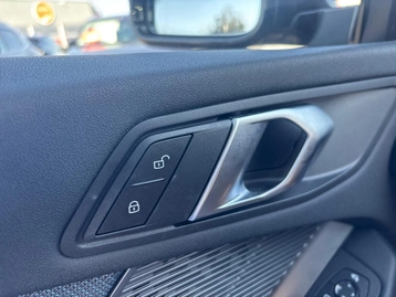 Image véhicule  BMW SÉRIE 1 (22)